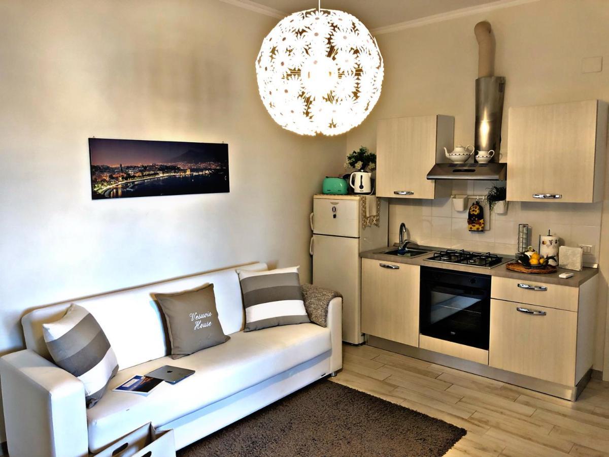 Vesuvio House Appartamento Indipendente E Centrale Sant'Agnello Dış mekan fotoğraf